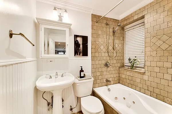 Rented by Julianna Realty Corp | media 24