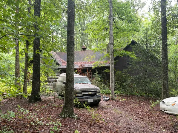 111 Longwood Dr, Gordonsville, VA 22942