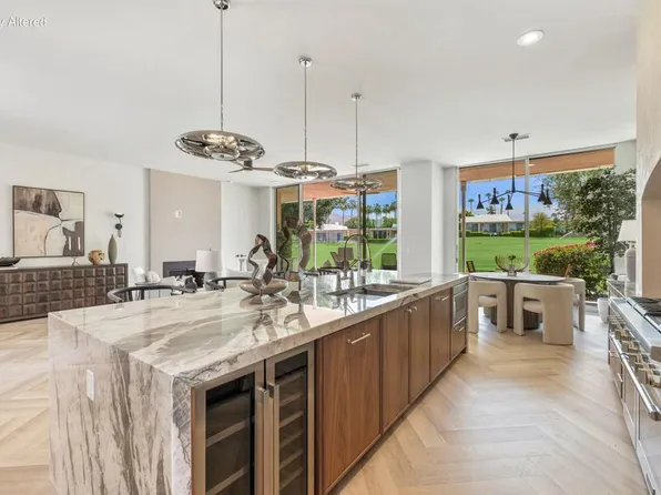 73719 Amir Dr, Palm Desert, CA 92260