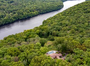 409 Northrop Street, Bridgewater, CT 06752