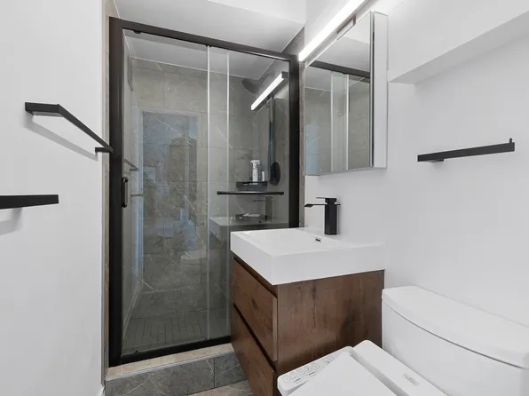 1020 Grand Concourse image 8 of 9