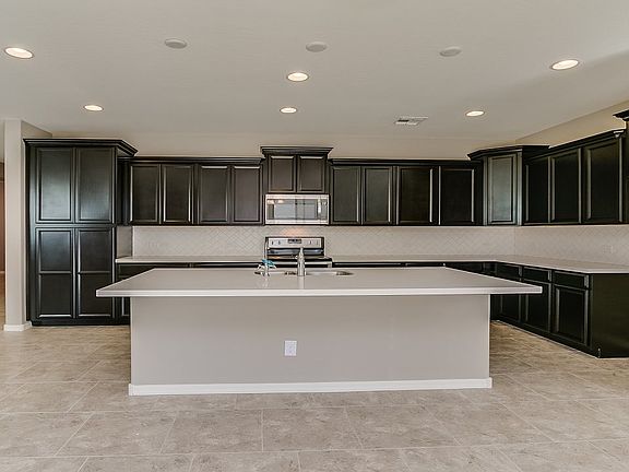 2nd image of 16881 W Woodlands Ave