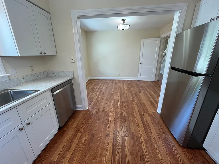 8212 Whipps Mill Rd — Photo 8