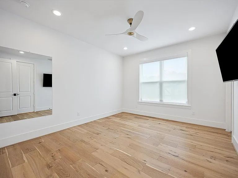 3020 University Blvd — Photo 27