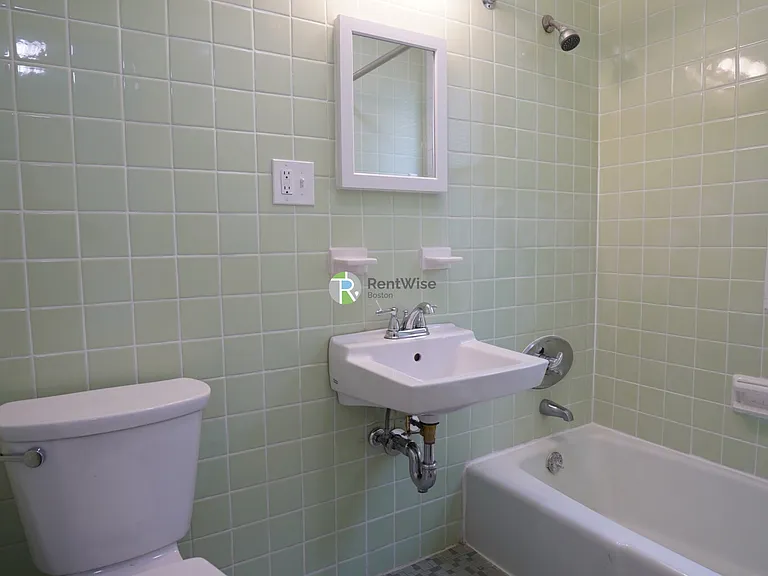 50 Huntington Ave #2 — Photo 9