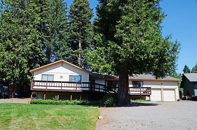 1st image of 3428 Woodlake Dr