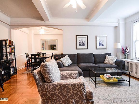 2nd image of 201 W 77th St APT 8D