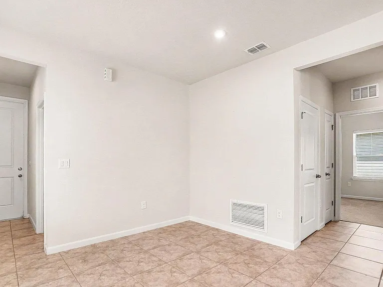 11325 Streamsong Dr — Photo 7