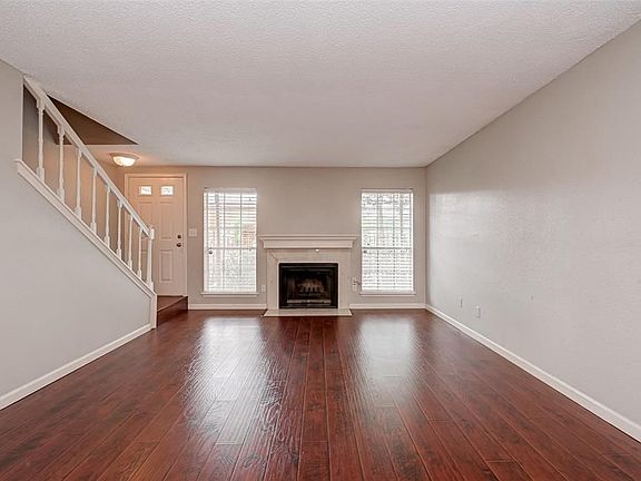 4th image of 10615 Briar Forest Dr APT 902