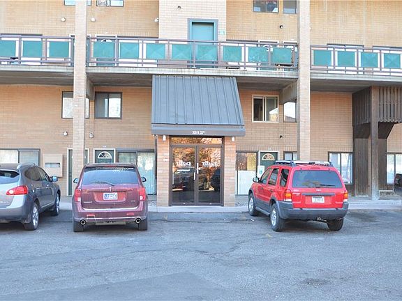 3rd image of 300 N 25th St APT 405