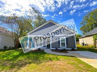 222 E Chappell St, Griffin, GA 30223