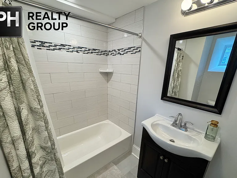 92 Fitchburg St #1 — Photo 21