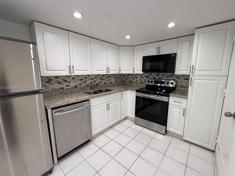 1st image of 400 Kings Point Dr APT 608