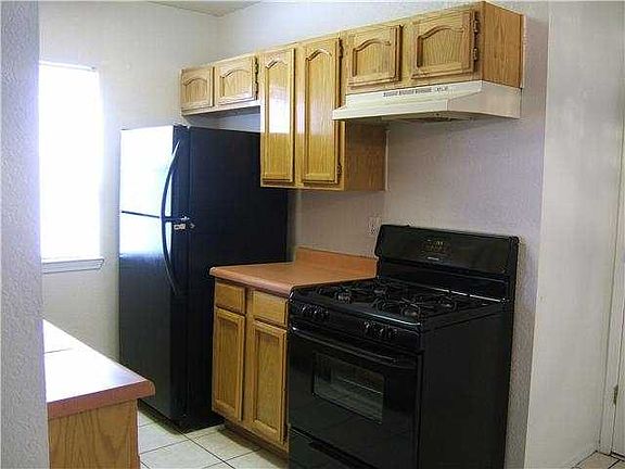 4th image of 12420 Nancy Lee Ave