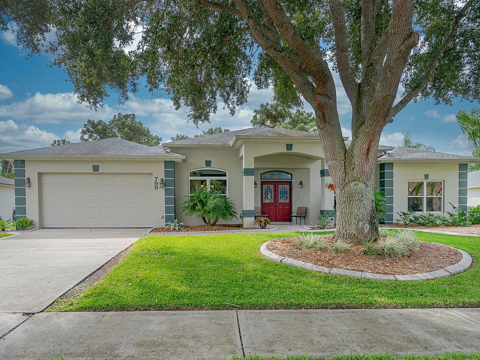 1st image of 799 Sterling Chase Dr