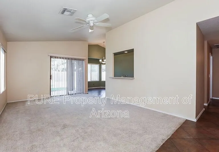 1644 W Geronimo St — Photo 4