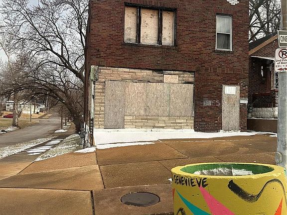 2nd image of 5476 Genevieve Ave