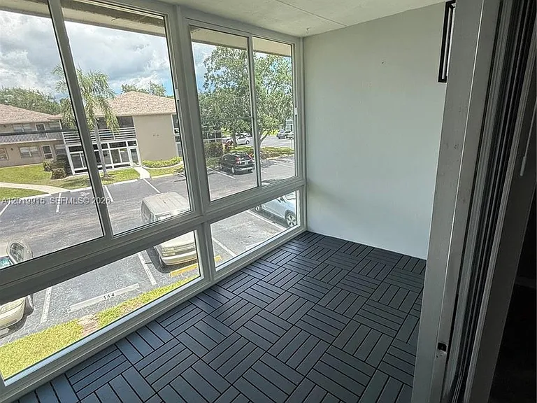 18 Lake Vista Trl #204 — Photo 18