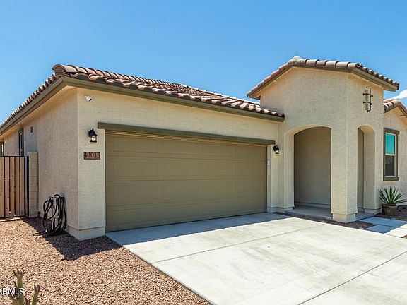 4th image of 40015 W Crane Dr