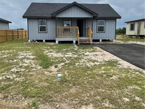 2421 Trinidad Luna Ln, Mission, TX 78573