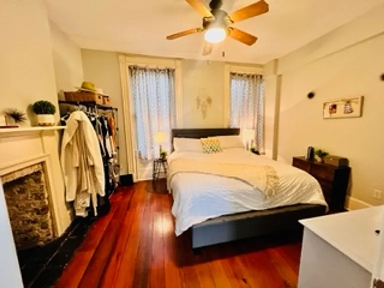 227 W Broughton St #3 — Photo 41