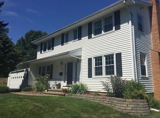 353 Imperial Cir, Rochester, NY 14617