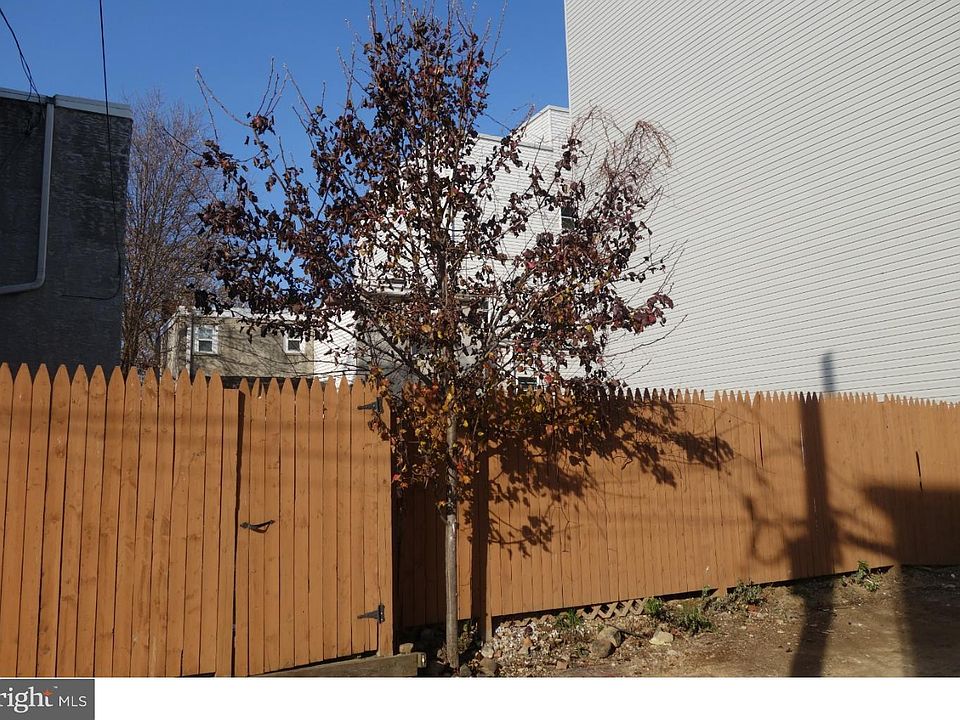 1st image of 2542 Arcadia St