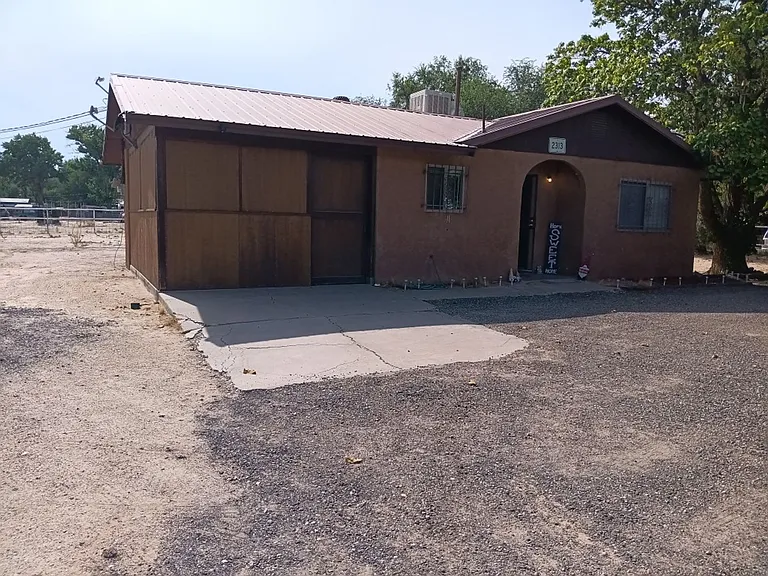2313 Raymac Rd SW — Photo 1