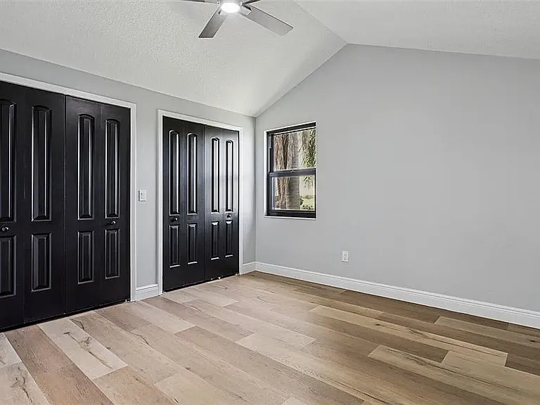 769 Kingston Ct — Photo 24