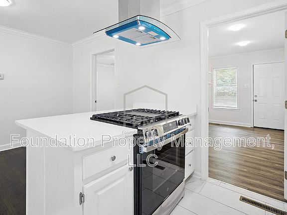 5th image of 473 Vaughn Rd