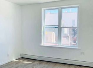 7405 18th Ave APT 2R, Brooklyn, NY 11204