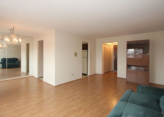 5th image of 7733 W Belmont Ave APT 307