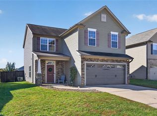1391 Land Grove Dr, Kernersville, NC 27284