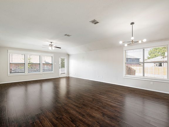 4th image of 1017 Partridge Dr