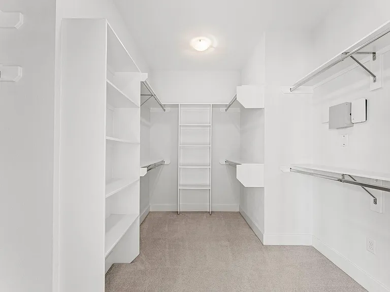 2909 Gillespie St #A — Photo 28