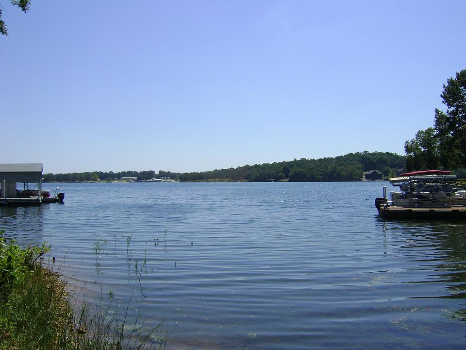 1st image of 1711 Pleasant Valley Dr #1108