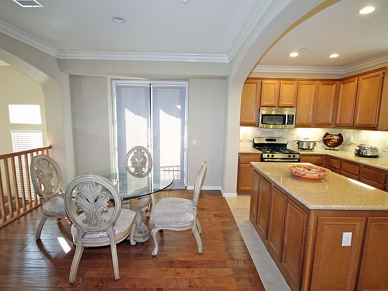 Market Street At Dos Lagos Apartments Corona, CA Zillow