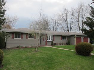 2409 Orchard Ln, Lindenhurst, IL 60046