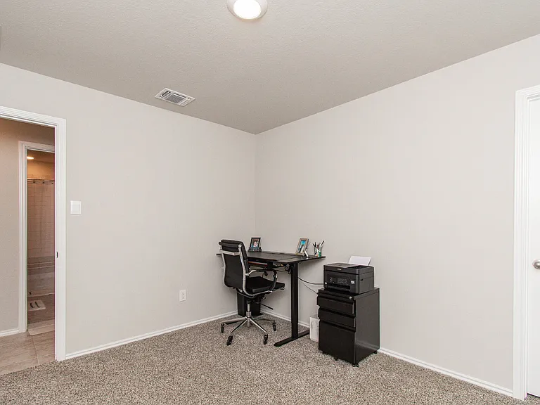 1309 Prairie Clover Rd — Photo 9