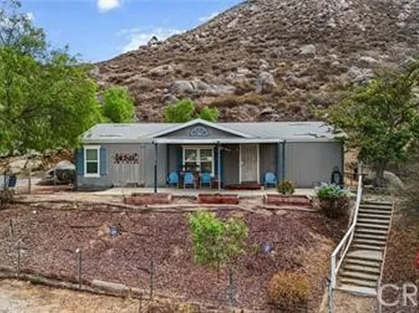 30876 Epiplaneia Way, Winchester, CA 92596