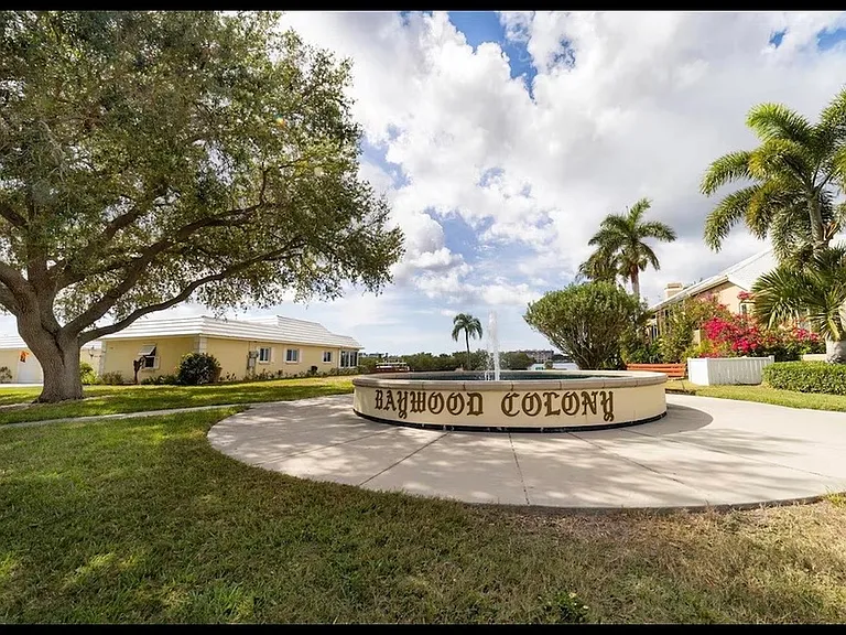 5931 Tidewood Ave — Photo 11