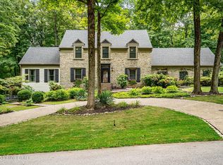 162 Ridgewood Dr, Pewee Valley, KY 40056