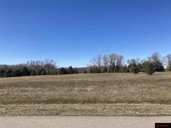 307 Krason Dr, Madison Lake, MN 56063