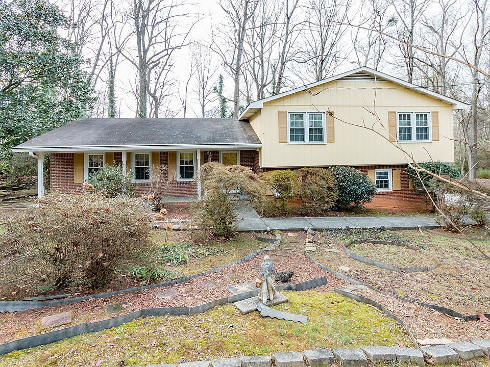 1st image of 3788 Dora Dr SE