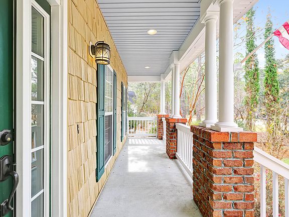 3rd image of 3847 Harmony Circle