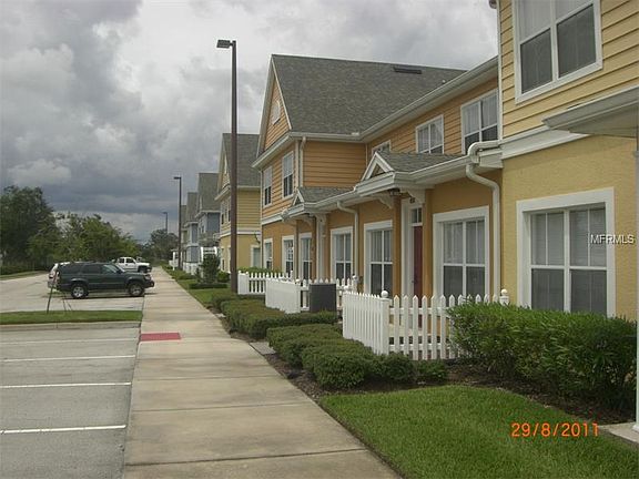 2nd image of 2614 Lodi Cir APT 103
