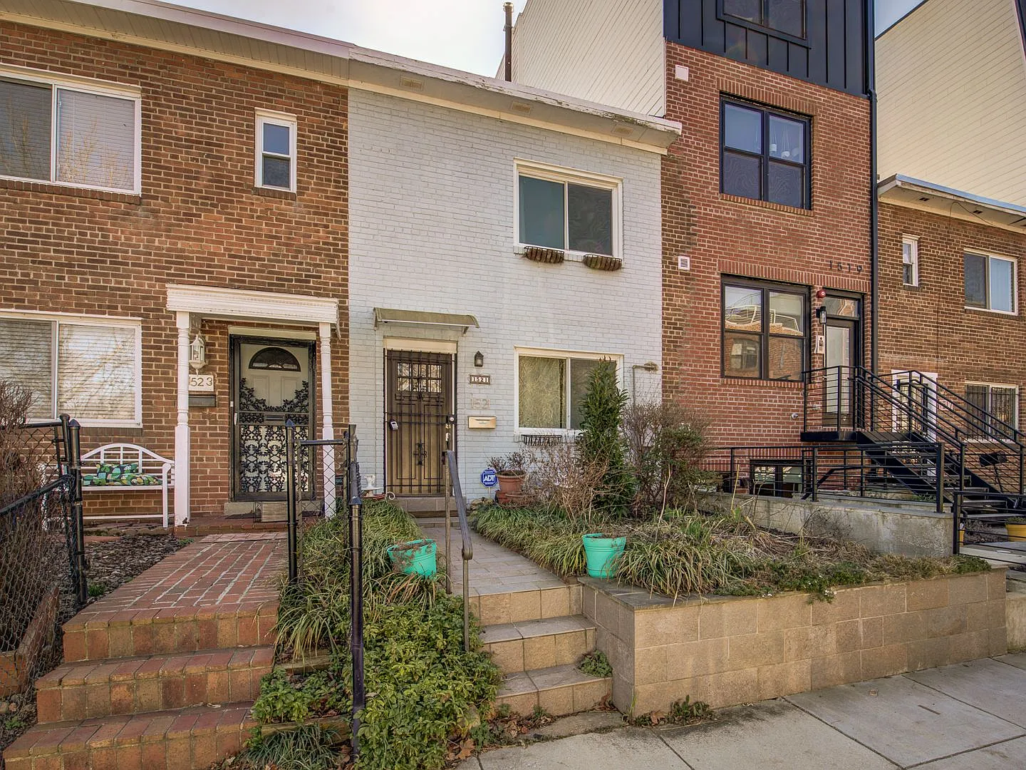 1521 K St SE photo 1