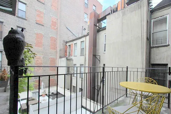 Rented by Hecht Group | media 33