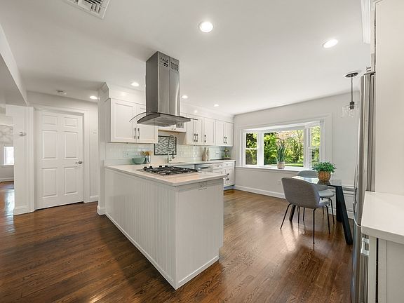 5th image of 129 Dover Rd