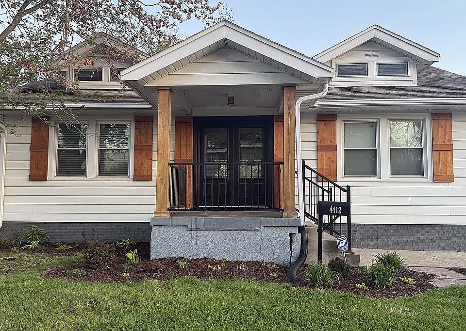 1st image of 4412 Hickman Rd